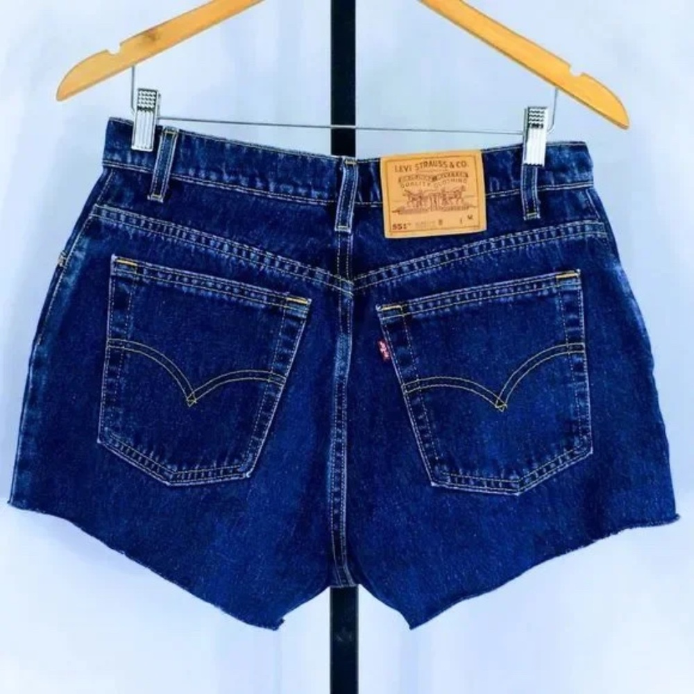 Levi's 551 Women Denim Shorts Blue 90's Vintage Relaxed Fit Made in USA Sz 12